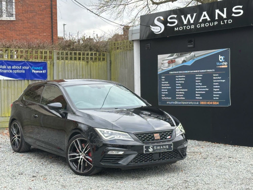 SEAT Leon  2017 Seat Leon 2.0 TSI Cupra 300 Petrol Manual 3 Door Hatchback Black