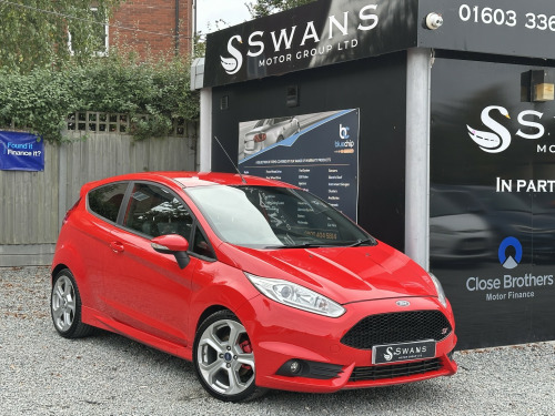 Ford Fiesta  1.6 T EcoBoost ST-2