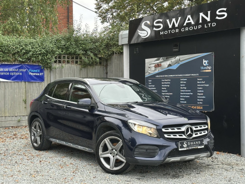Mercedes-Benz GLA-Class  2.1 GLA200d AMG Line