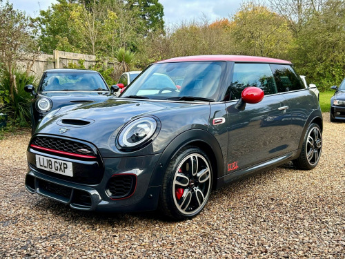 MINI Hatch  2.0 John Cooper Works Hatchback 3dr Petrol Auto Euro 6 (s/s) (231 ps)