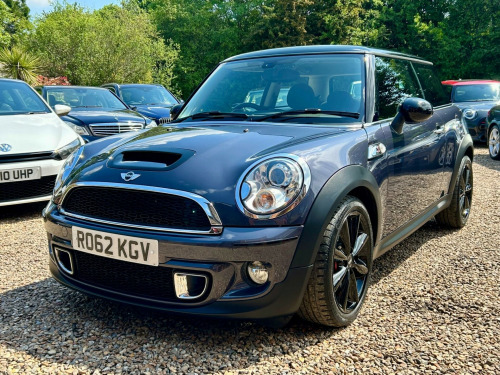 MINI Hatch  1.6 Cooper S Hatchback 3dr Petrol Auto Euro 5 (184 ps)