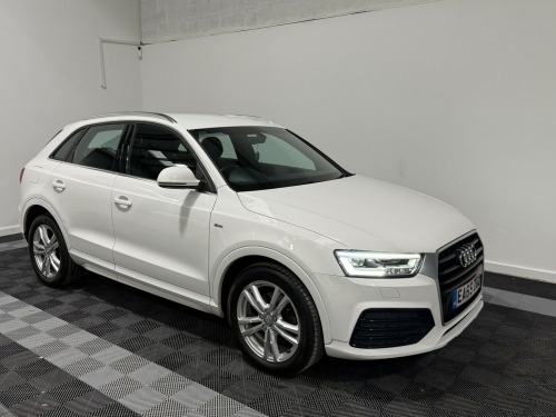 Audi Q3  2.0 TDI S line 