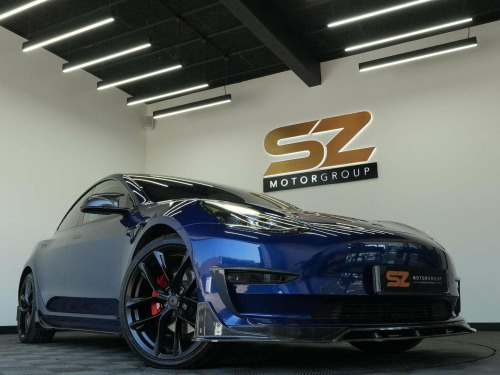 Tesla Model 3  (Dual Motor) Long Range Auto 4WDE 4dr