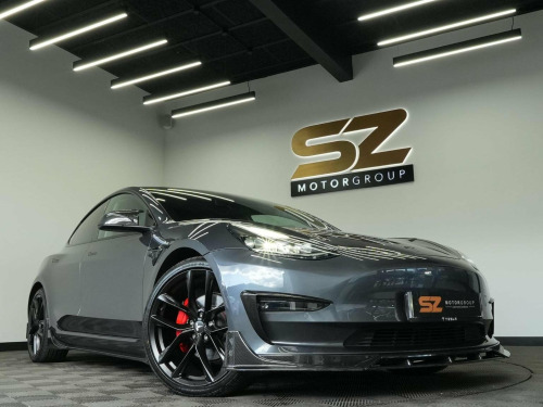 Tesla Model 3  (Dual Motor) Long Range Auto 4WDE 4dr