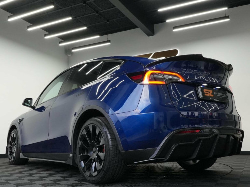 Tesla Model Y  (Dual Motor) Long Range Auto 4WDE 5dr