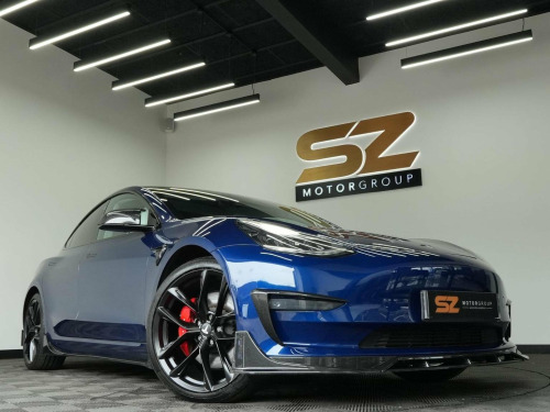Tesla Model 3  (Dual Motor) Long Range Auto 4WDE 4dr