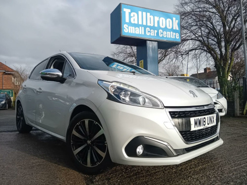 Peugeot 208  1.2 PureTech Allure Premium Euro 6 (s/s) 5dr 