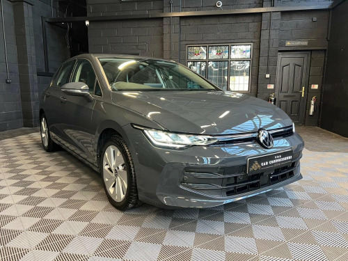 Volkswagen Golf  1.5 TSI Life Euro 6 (s/s) 5dr