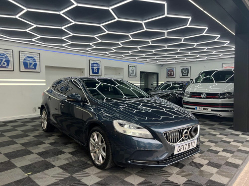 Volvo V40  2.0 D2 Inscription Auto Euro 6 (s/s) 5dr