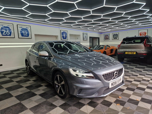 Volvo V40  2.0 D2 R-Design Euro 6 (s/s) 5dr