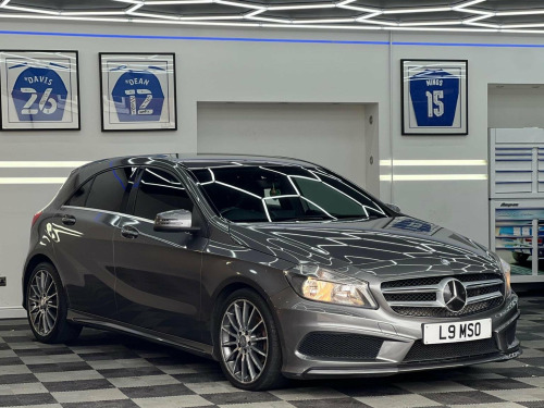 Mercedes-Benz A-Class A180 1.5 A180 CDI AMG Sport 7G-DCT Euro 5 (s/s) 5dr