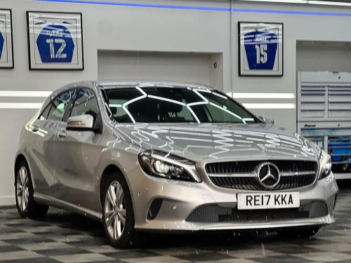 Mercedes-Benz A-Class  1.5 A180d Sport (Premium) 7G-DCT Euro 6 (s/s) 5dr