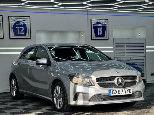 Mercedes-Benz A-Class  1.5 A180d Sport (Executive) 7G-DCT Euro 6 (s/s) 5dr