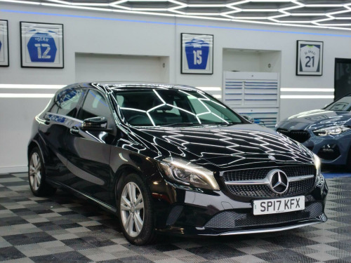 Mercedes-Benz A-Class  1.5 A180d Sport (Premium) 7G-DCT Euro 6 (s/s) 5dr 
