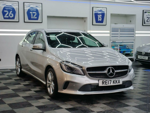 Mercedes-Benz A-Class  1.5 A180d Sport (Premium) 7G-DCT Euro 6 (s/s) 5dr 