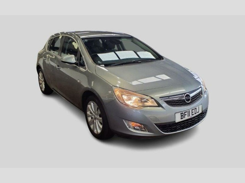 Vauxhall Astra  1.6 16v SE 