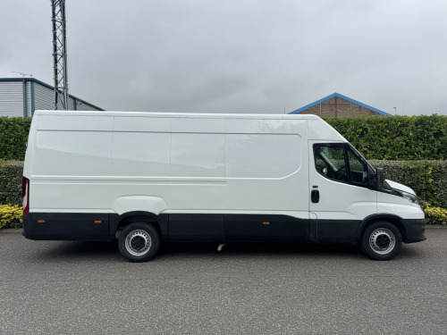Iveco Daily  2.3 D HPI 16V 35S 3520L