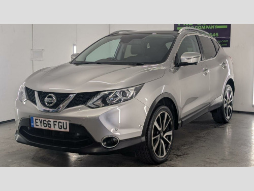 Nissan Qashqai  1.2 DIG-T Tekna XTRON 2WD Euro 6 (s/s) 5dr