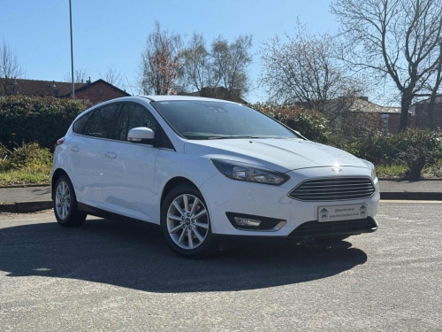 Ford Focus  1.0T EcoBoost Titanium Euro 6 (s/s) 5dr