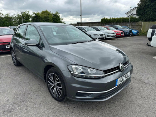 Volkswagen Golf  1.6 TDI BlueMotion Tech SE Euro 6 (s/s) 5dr