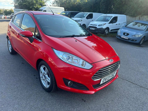 Ford Fiesta  1.0T EcoBoost Zetec Euro 5 (s/s) 5dr