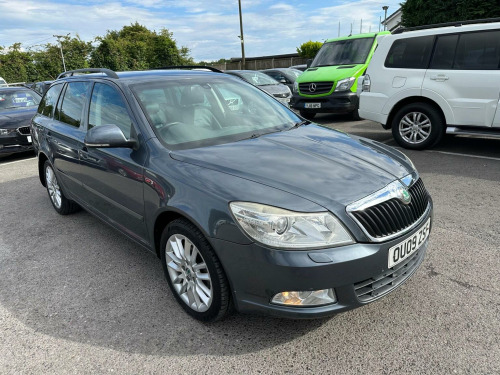 Skoda Octavia  2.0 TDI Laurin & Klement DSG Euro 4 5dr 