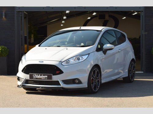 Ford Fiesta  1.6 EcoBoost ST200 3dr