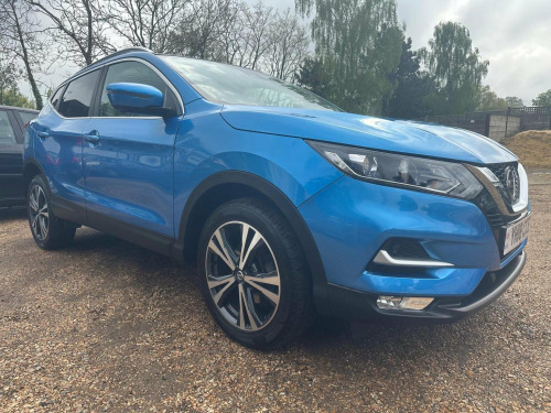 Nissan Qashqai  1.2 DIG-T N-Connecta XTRON Euro 6 (s/s) 5dr