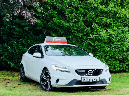 Volvo V40  2.0 D4 R-Design Pro Auto Euro 6 (s/s) 5dr