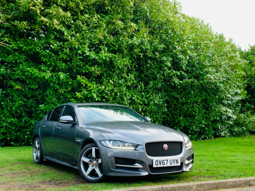 Jaguar XE  2.0d R-Sport Auto Euro 6 (s/s) 4dr