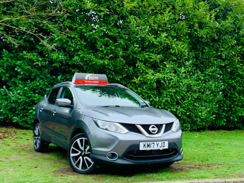 Nissan Qashqai  1.6 dCi Tekna XTRON 2WD Euro 6 (s/s) 5dr