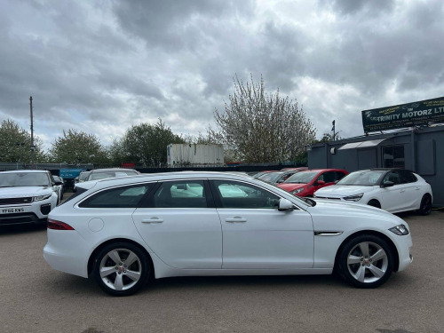 Jaguar XF  2.0i Portfolio Sportbrake Auto Euro 6 (s/s) 5dr