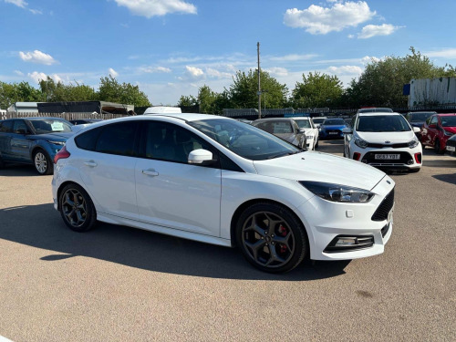 Ford Focus  2.0T EcoBoost ST-3 Euro 6 (s/s) 5dr