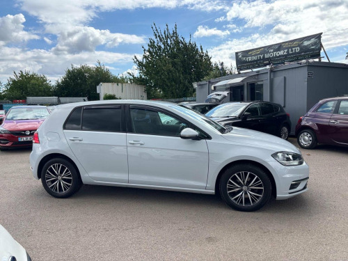 Volkswagen Golf  1.6 TDI SE Nav DSG Euro 6 (s/s) 5dr