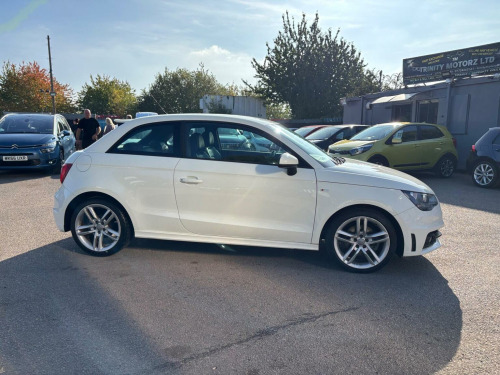 Audi A1  1.6 TDI S line Euro 5 (s/s) 3dr