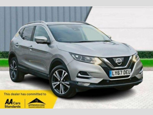 Nissan Qashqai  1.2 DIG-T N-Connecta XTRON Euro 6 (s/s) 5dr