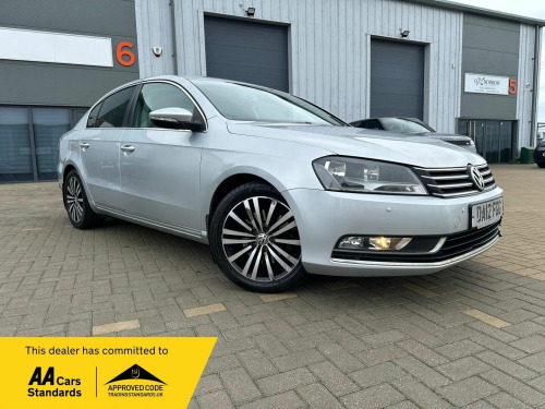 Volkswagen Passat  2.0 TDI BlueMotion Tech Sport DSG Euro 5 (s/s) 4dr