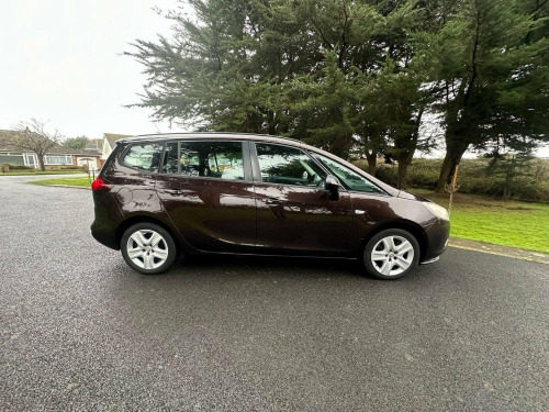 Vauxhall Zafira Tourer  2.0 CDTi Exclusiv Auto Euro 5 5dr