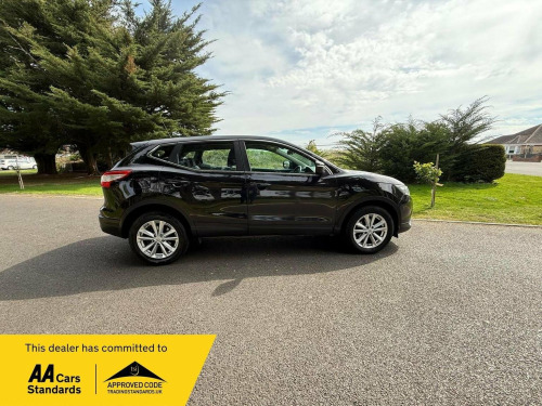 Nissan Qashqai  1.2 DIG-T Acenta 2WD Euro 5 (s/s) 5dr