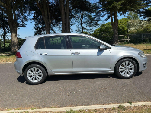 Volkswagen Golf  1.6 TDI BlueMotion Tech SE DSG Euro 5 (s/s) 5dr