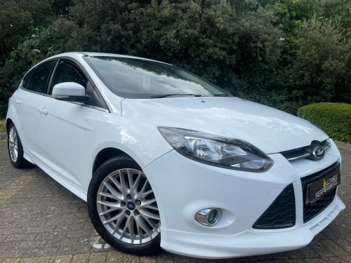 Ford Focus  1.0T EcoBoost Zetec S Euro 5 (s/s) 5dr