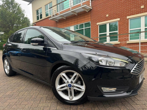 Ford Focus  1.0T EcoBoost Zetec Edition Euro 6 (s/s) 5dr