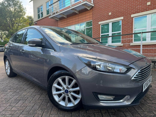 Ford Focus  1.0T EcoBoost Titanium Euro 6 (s/s) 5dr