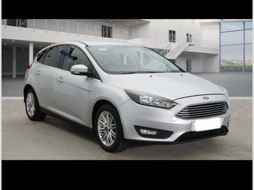 Ford Focus  1.0T EcoBoost Zetec Edition Euro 6 (s/s) 5dr