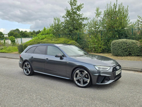 Audi A4 Avant  2.0 TDI 40 Black Edition S Tronic quattro Euro 6 (s/s) 5dr