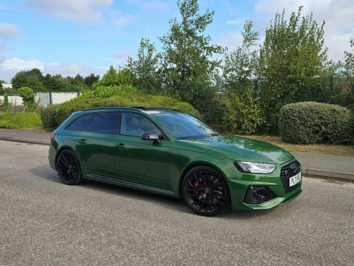 Audi RS4 Saloon  2.9 TFSI V6 Carbon Black Tiptronic quattro Euro 6 (s/s) 5dr