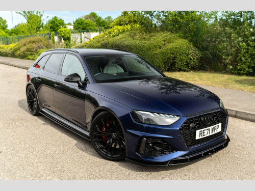 Audi RS4 Saloon  2.9 TFSI V6 Carbon Black Tiptronic quattro Euro 6 (s/s) 5dr