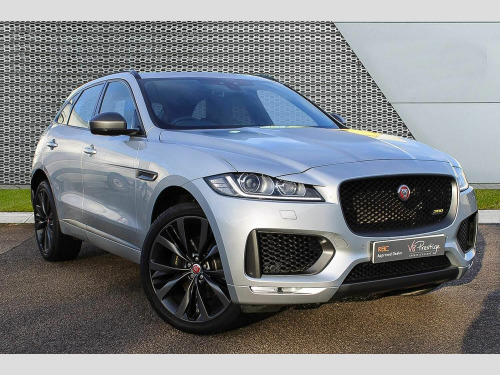 Jaguar F-PACE  3.0 D300 V6 300 Sport Auto AWD Euro 6 (s/s) 5dr