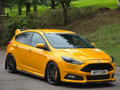 Ford Focus  2.0T EcoBoost ST-3 Euro 6 (s/s) 5dr