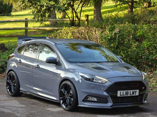 Ford Focus  2.0T EcoBoost ST-3 Euro 6 (s/s) 5dr